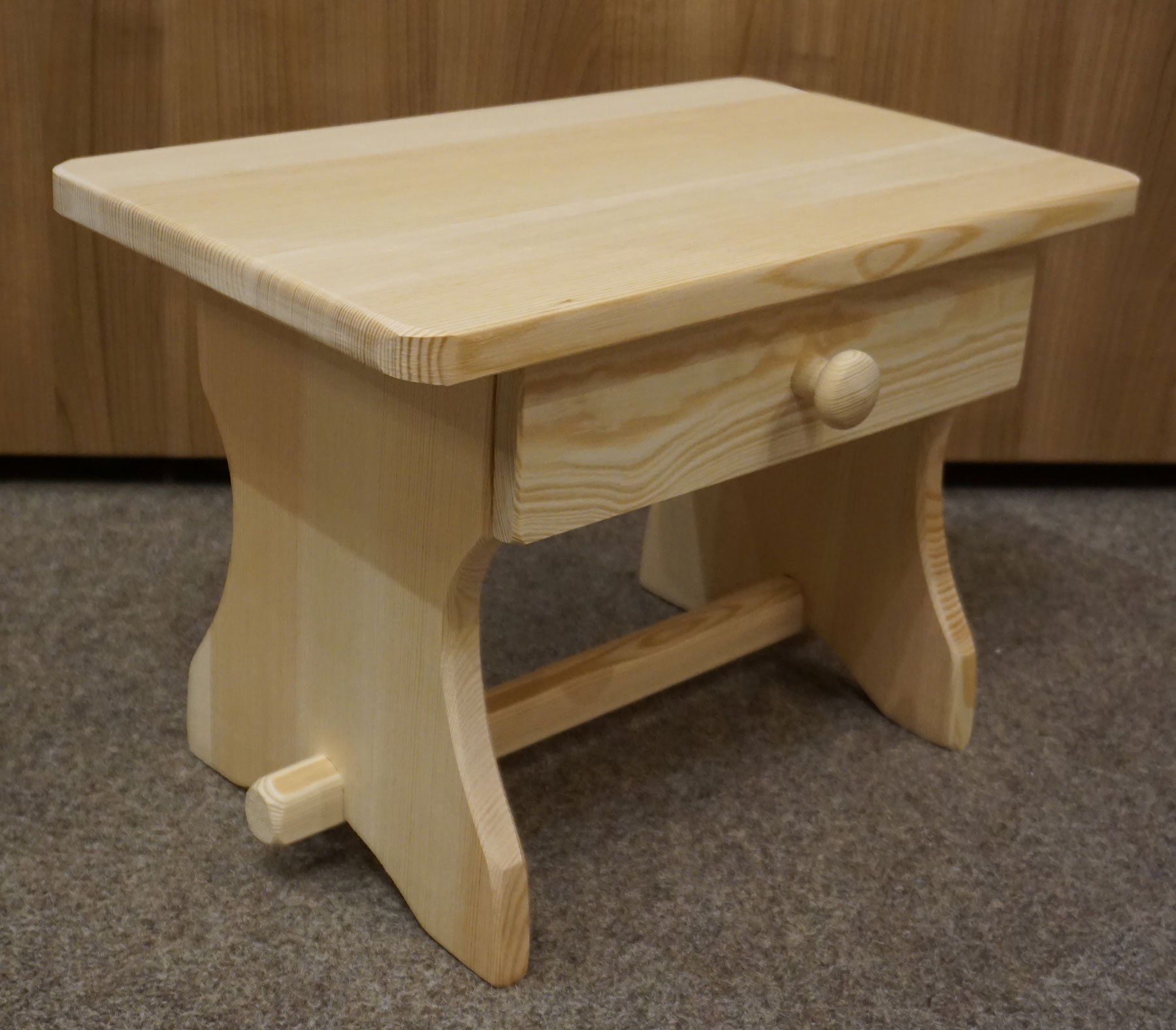 Fussschemel-006-Schubladen-2 Fußschemel Wastl mit Schublade